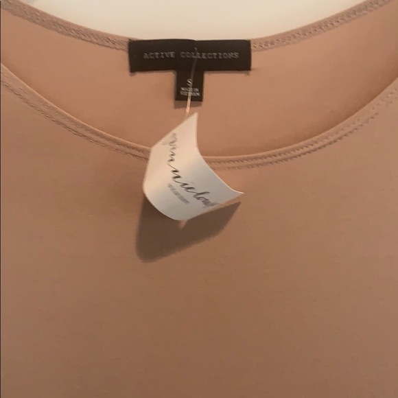 Active Collection tops (set of 3) size small - Picture 10 of 12